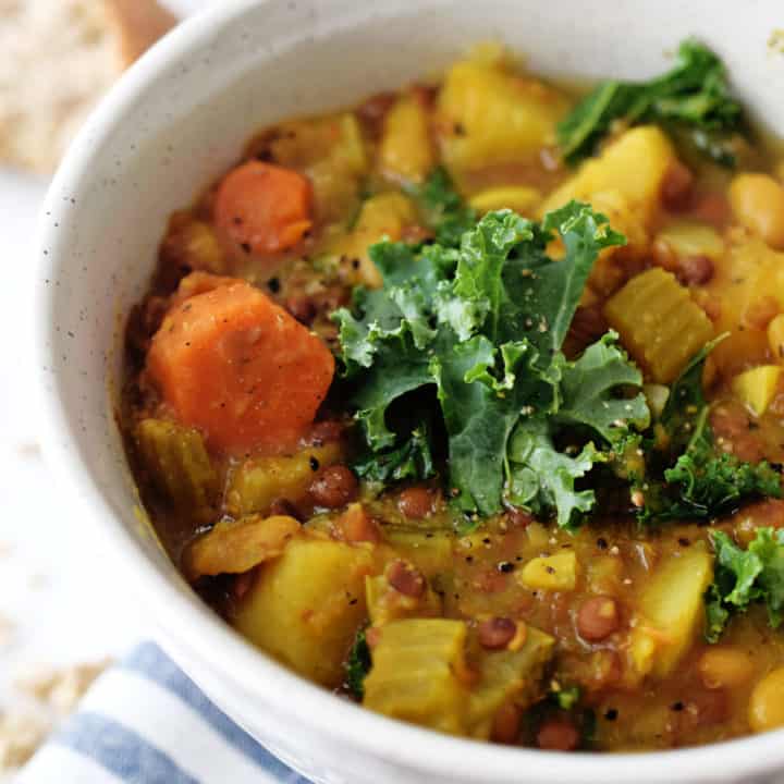 Kale Lentil Crockpot Soup