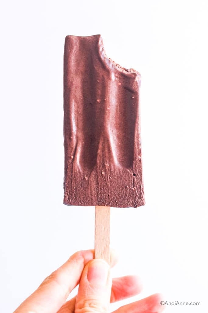 hand holding a homemade fudgesicle