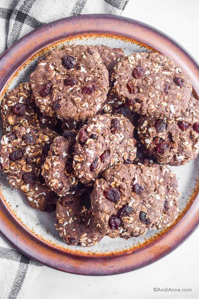 looking down at a plate of oatmeal raisin cookies